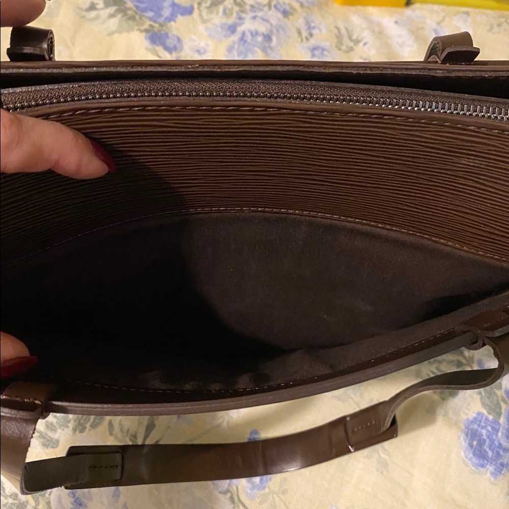 ❌SOLD❌💯%AUTHENTIC Vintage Louis Vuitton Eppi Bag - Picture 6 of 12